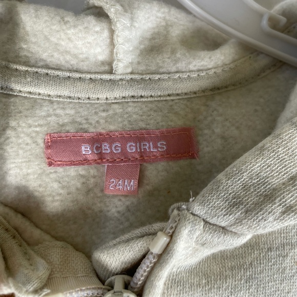 BNWOT BCBG GIRLS Hooded Sweater and Jogger Set, 24 Months - Picture 4 of 5